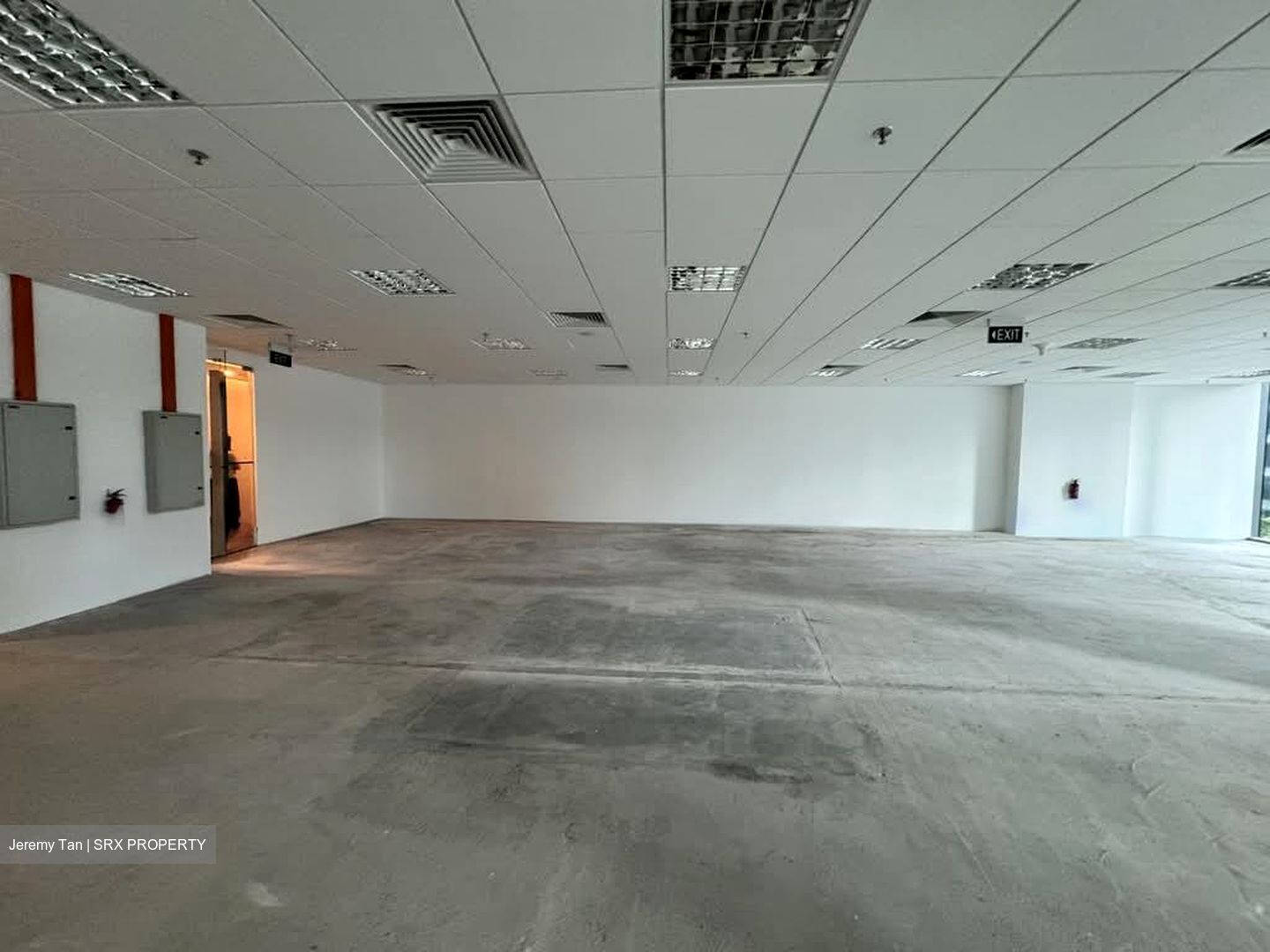 Hong Leong Building (D1), Office #563157861